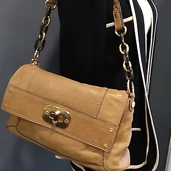 Milly tan leather shoulder bag - Picture 15 of 16